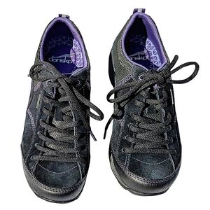 Women’s Dansko Paisley Medium Black/Purple Leather Casual Shoes Sz 5.5 -6.0